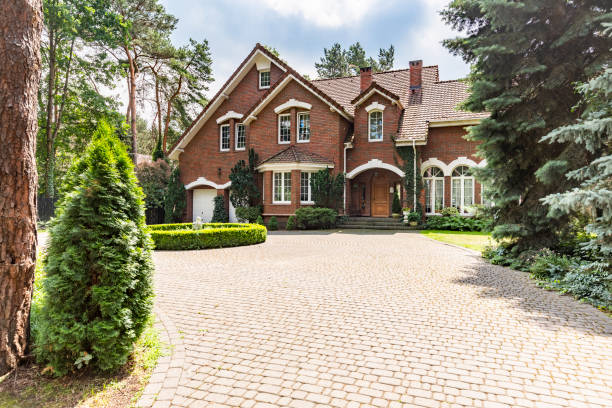 Best Cobblestone Driveway Pavers  in Northfield, MN
