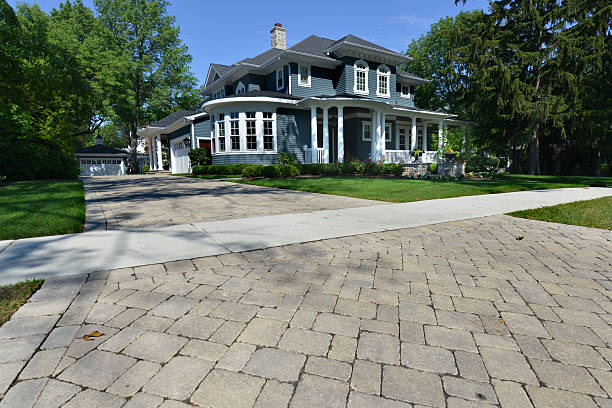 Best Driveway Pavers Installation  in Northfield, MN